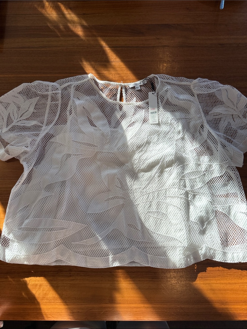 NWT Chicos Eyelet Scallop Hem Top White Floral Mesh Blouse Size 4 XL